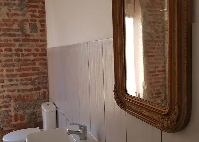 Yes2 Apartment